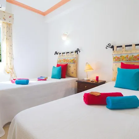 Exceptional With Pool, Tennis Court, Games * 奎特里拉