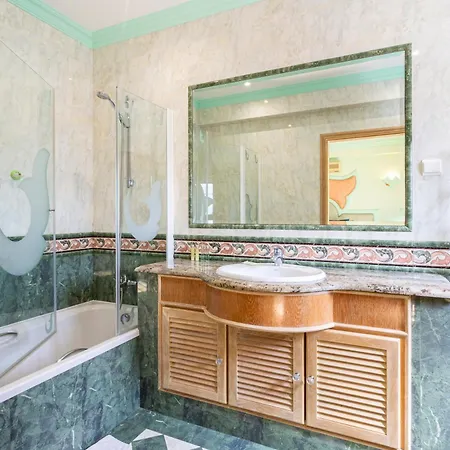 Exceptional With Pool, Tennis Court, Games *