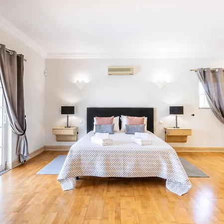 Exceptional With Pool, Tennis Court, Games * קווארטיירה