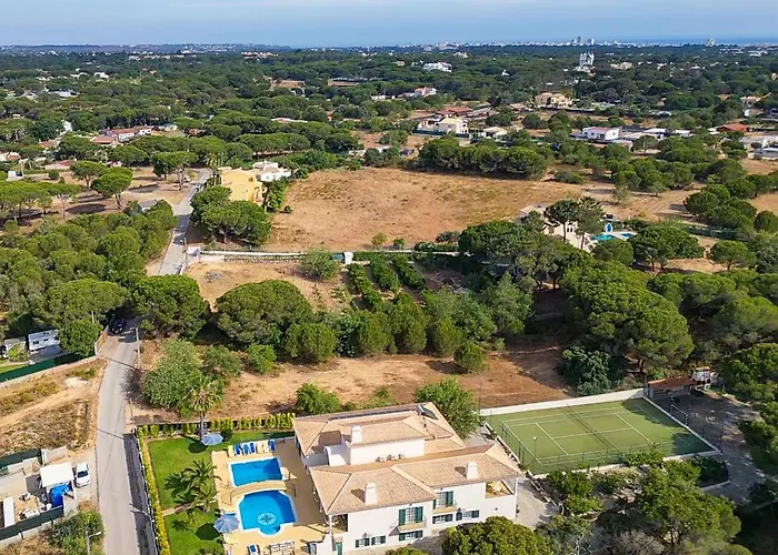 Exceptional With Pool, Tennis Court, Games *