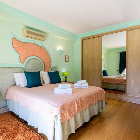 Exceptional With Pool, Tennis Court, Games Quarteira